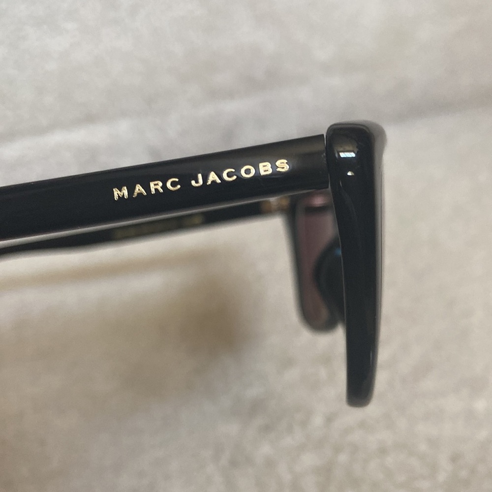 marc jacobs cat eyes sunglasses